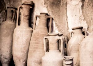 Antiguas ánforas de vino