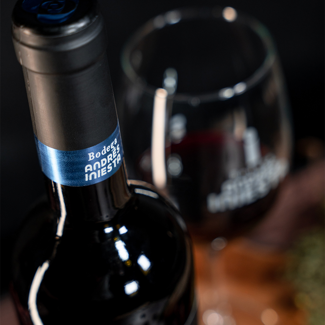 06_BI_CL_Bobal_2024_Bodegon_3