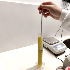 Probeta de mosto de Chardonnay